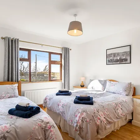 Holiday home Mcdara Island View Carna
